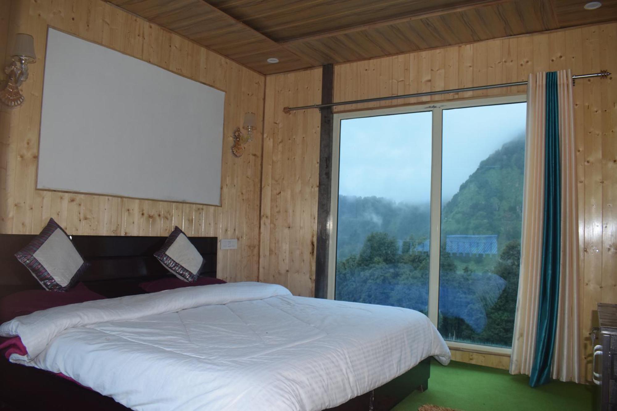 Himrab Chopta Resort エクステリア 写真